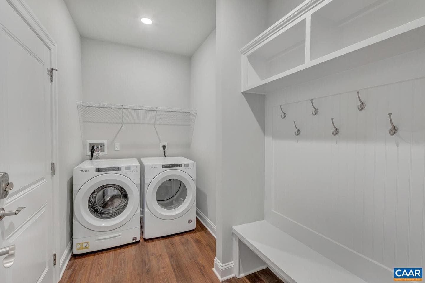2030 Larkin Ln photo 11