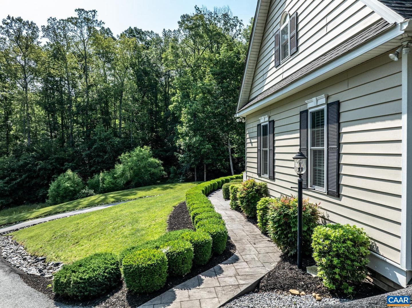 4175 Edge Valley Rd photo 15