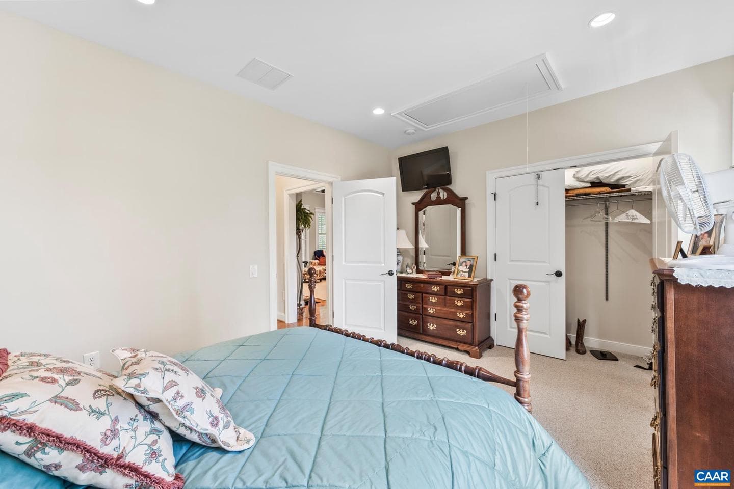 4175 Edge Valley Rd photo 55