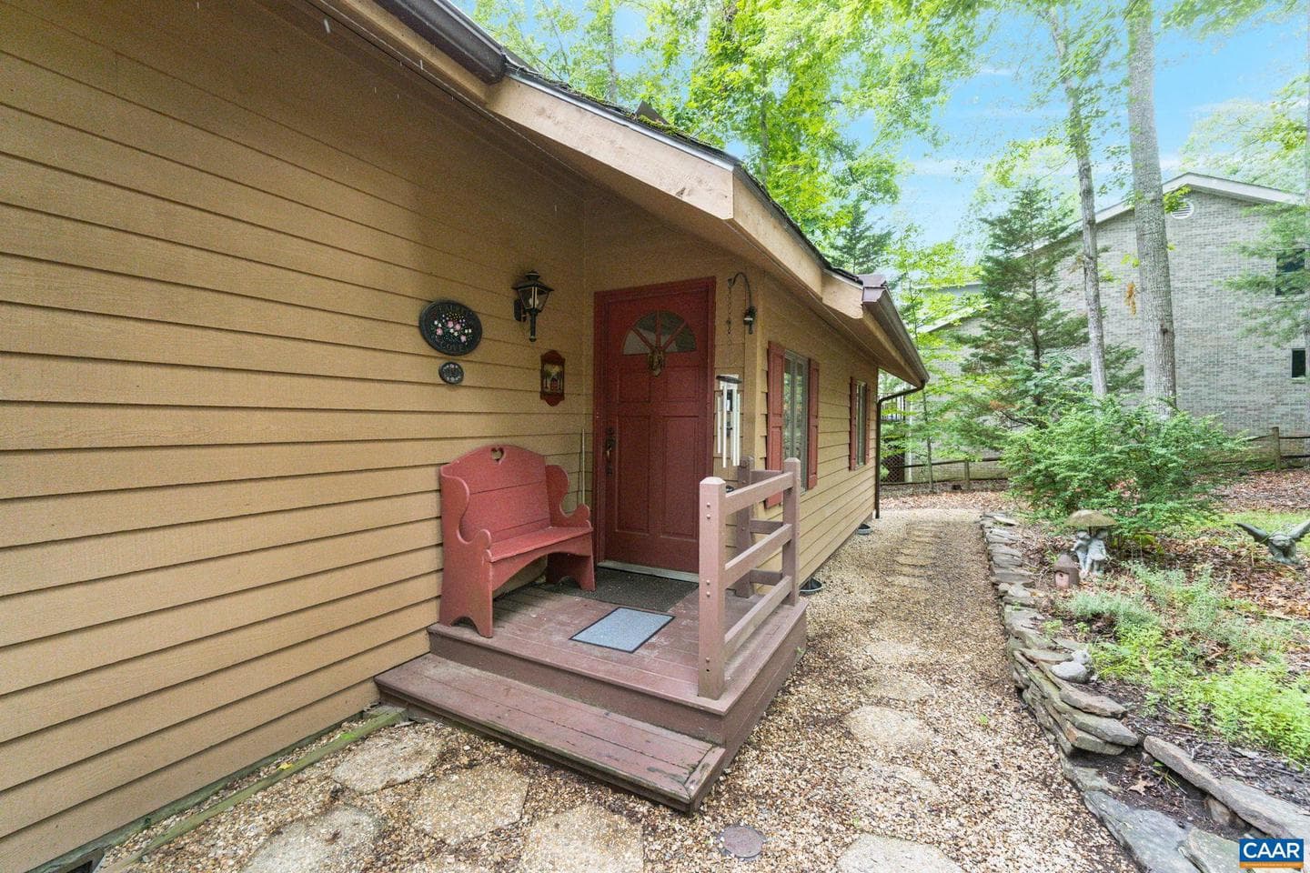 19 Piedmont Ln photo 8
