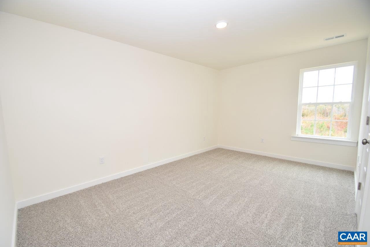 87 Derosa Ct photo 30