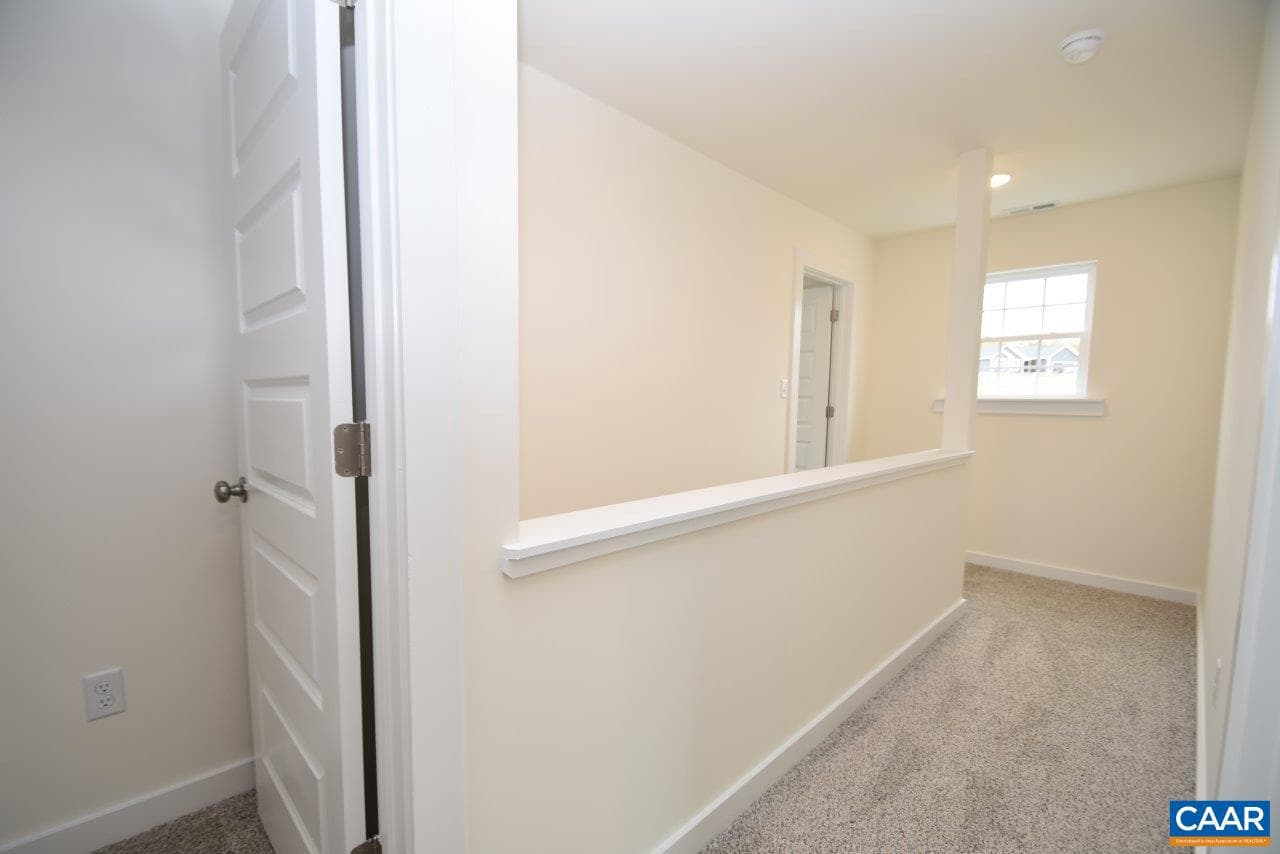 87 Derosa Ct photo 36