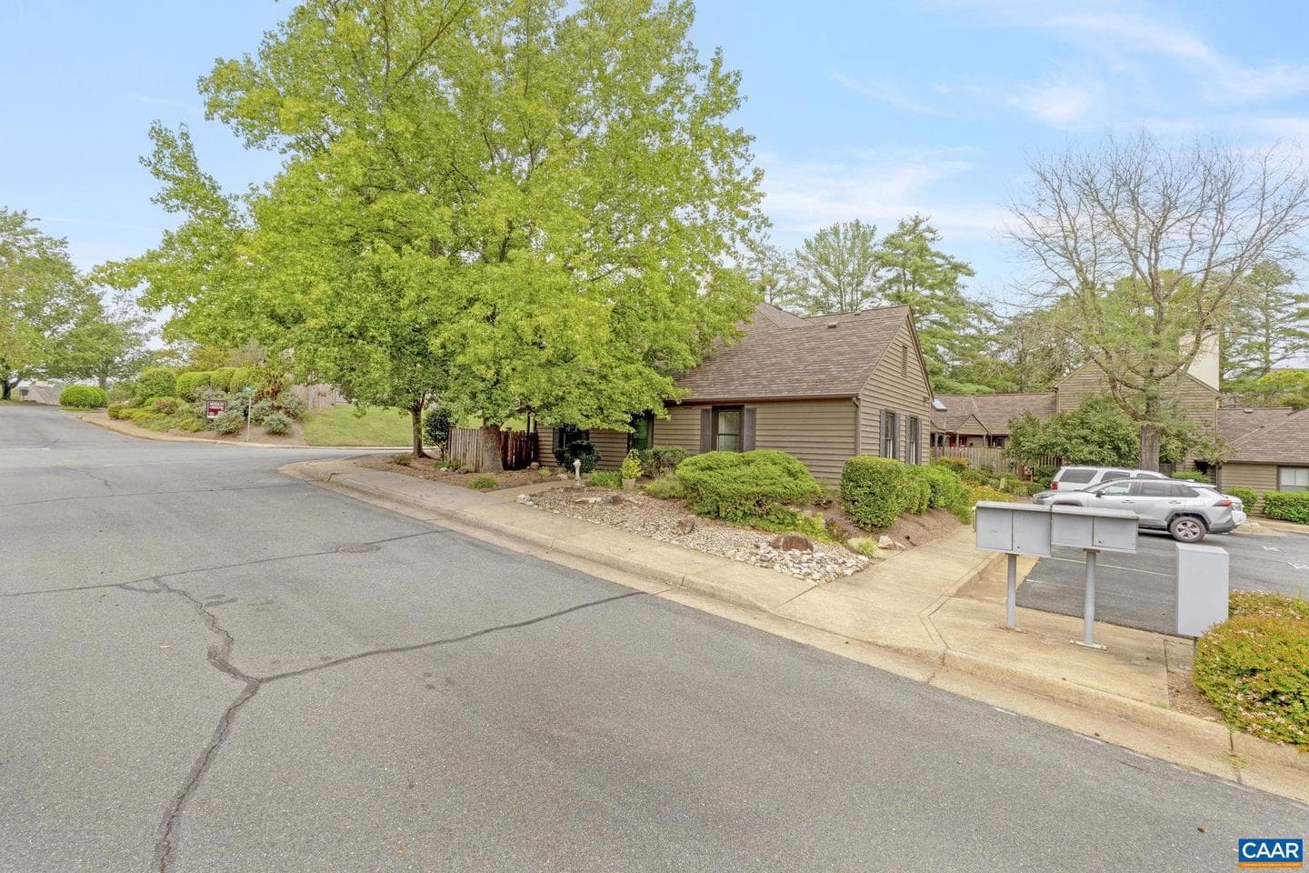 767 Exton Ct photo 3