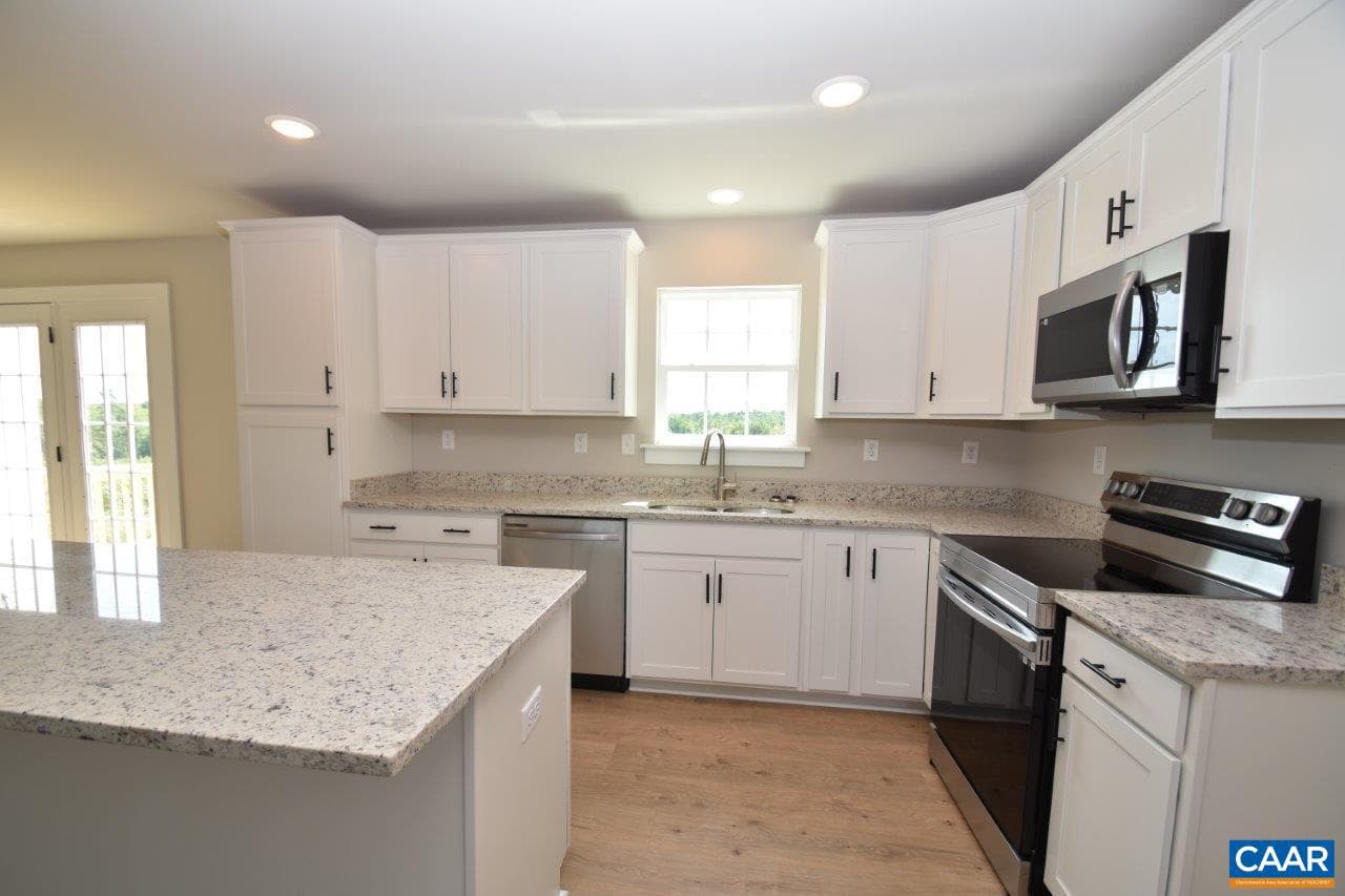 1088 Hanback Rd photo 23