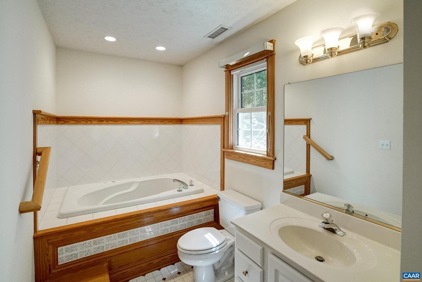 22 Whippoorwill Ln photo 39