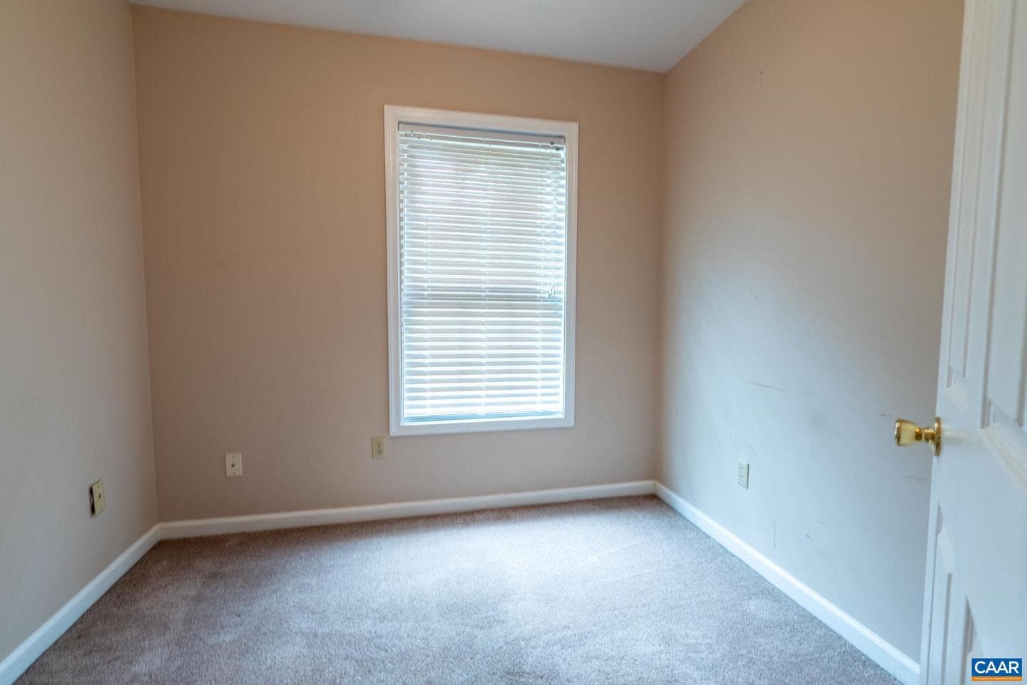497 Sunset Dr photo 25
