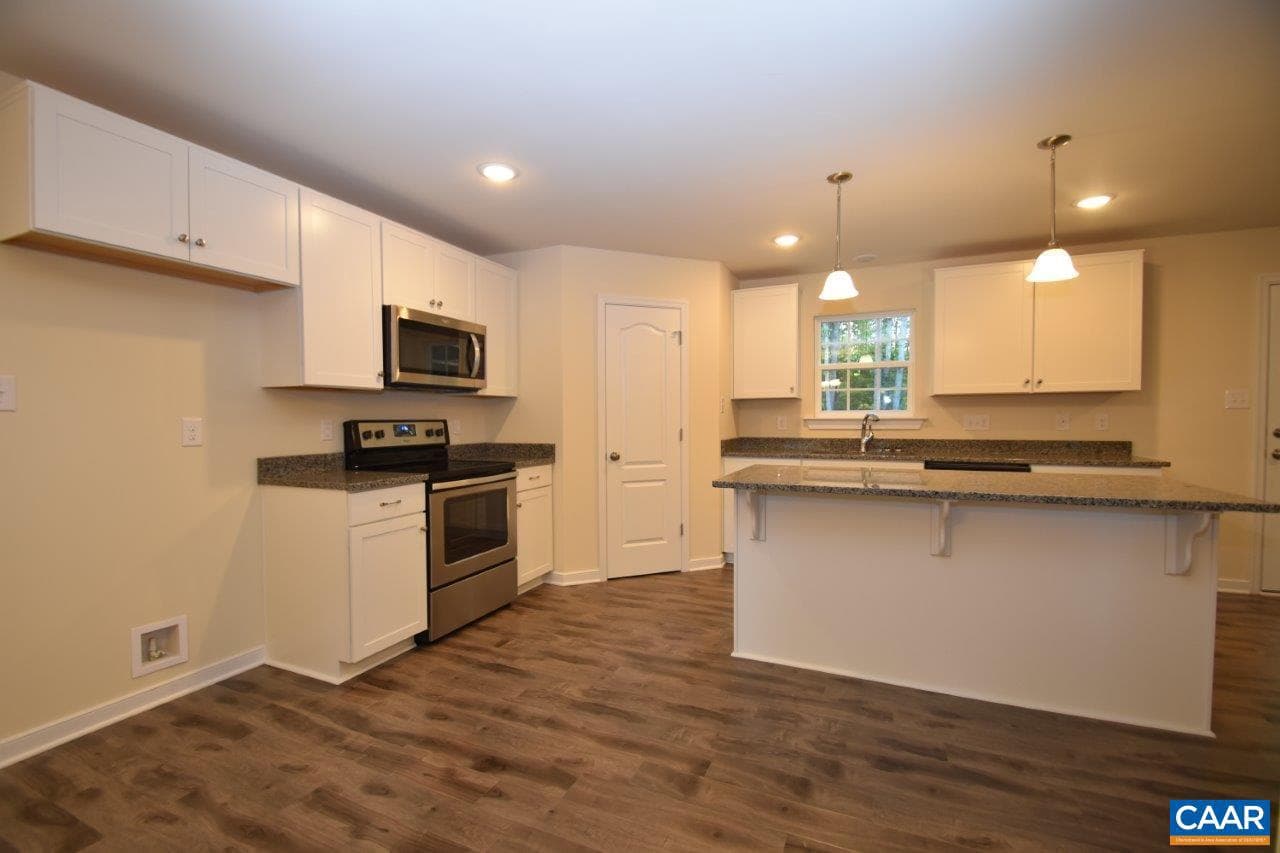 251 Porkchop Ct photo 5