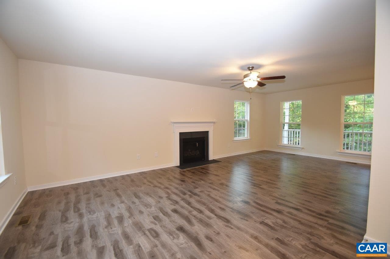 251 Porkchop Ct photo 8