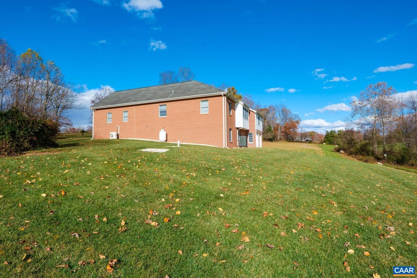 105 Squirrel Path, Stanardsville