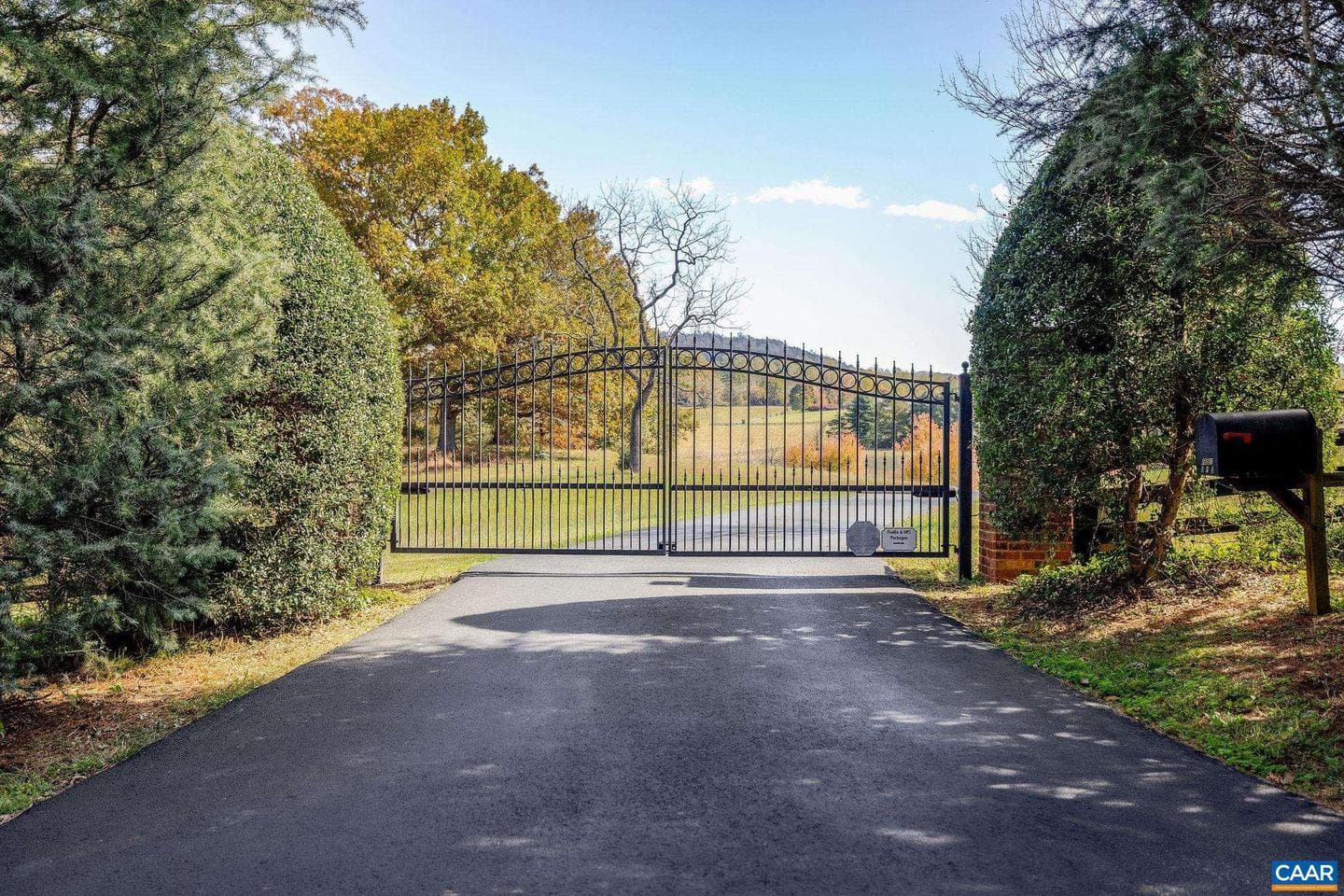 3365 Stony Point Rd photo 11