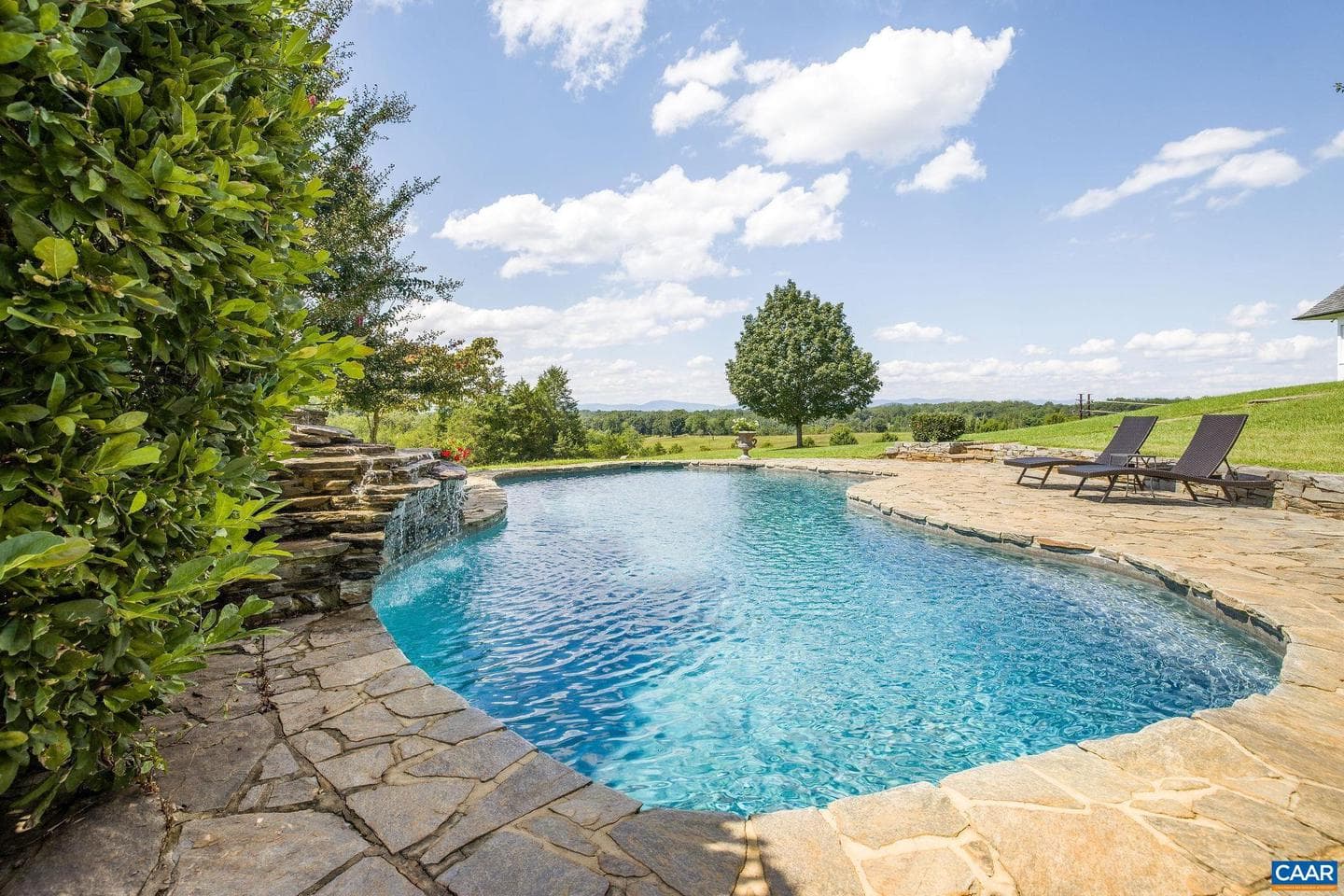 3365 Stony Point Rd photo 16