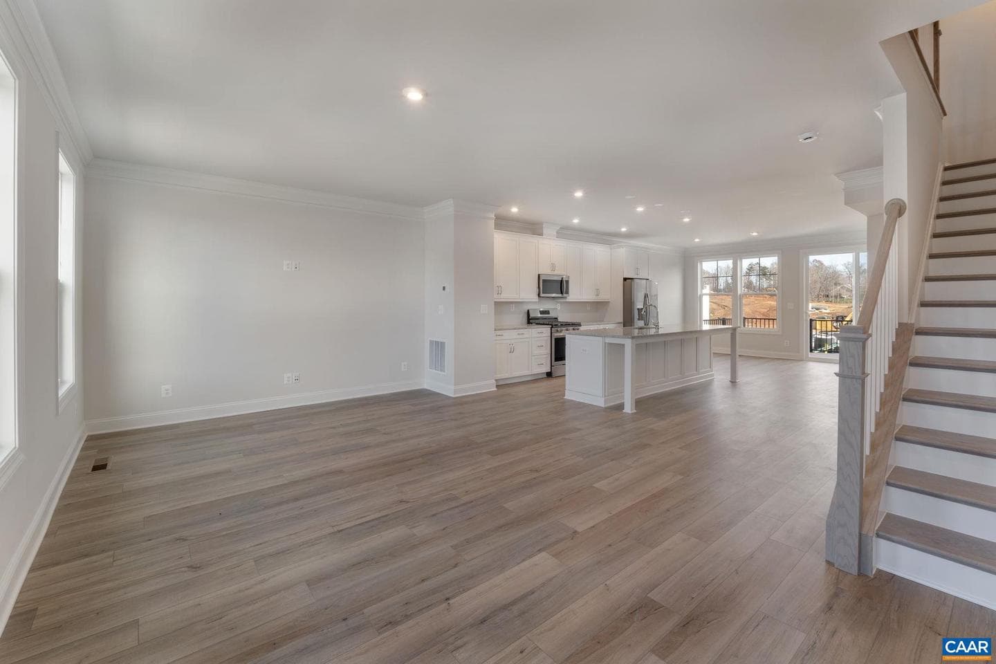 4044 Talen Ln photo 23