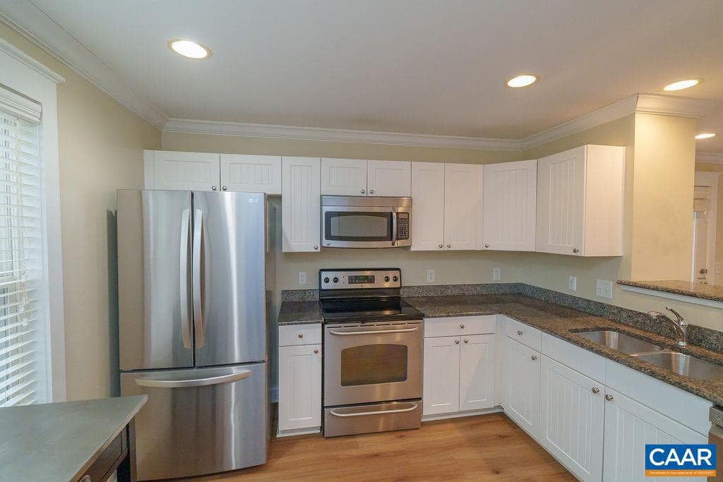 1840 Candlewood Ct #104 photo 10
