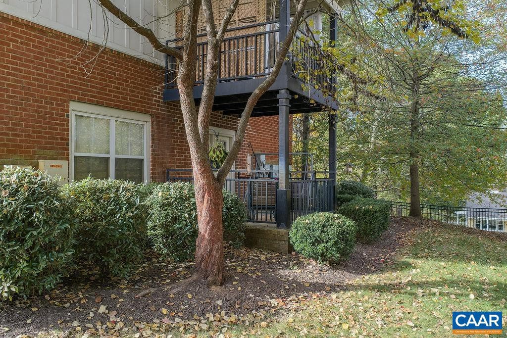 1840 Candlewood Ct #104 photo 26