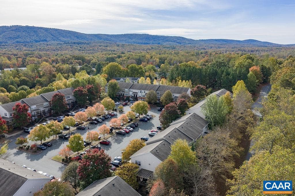 1840 Candlewood Ct #104 photo 32
