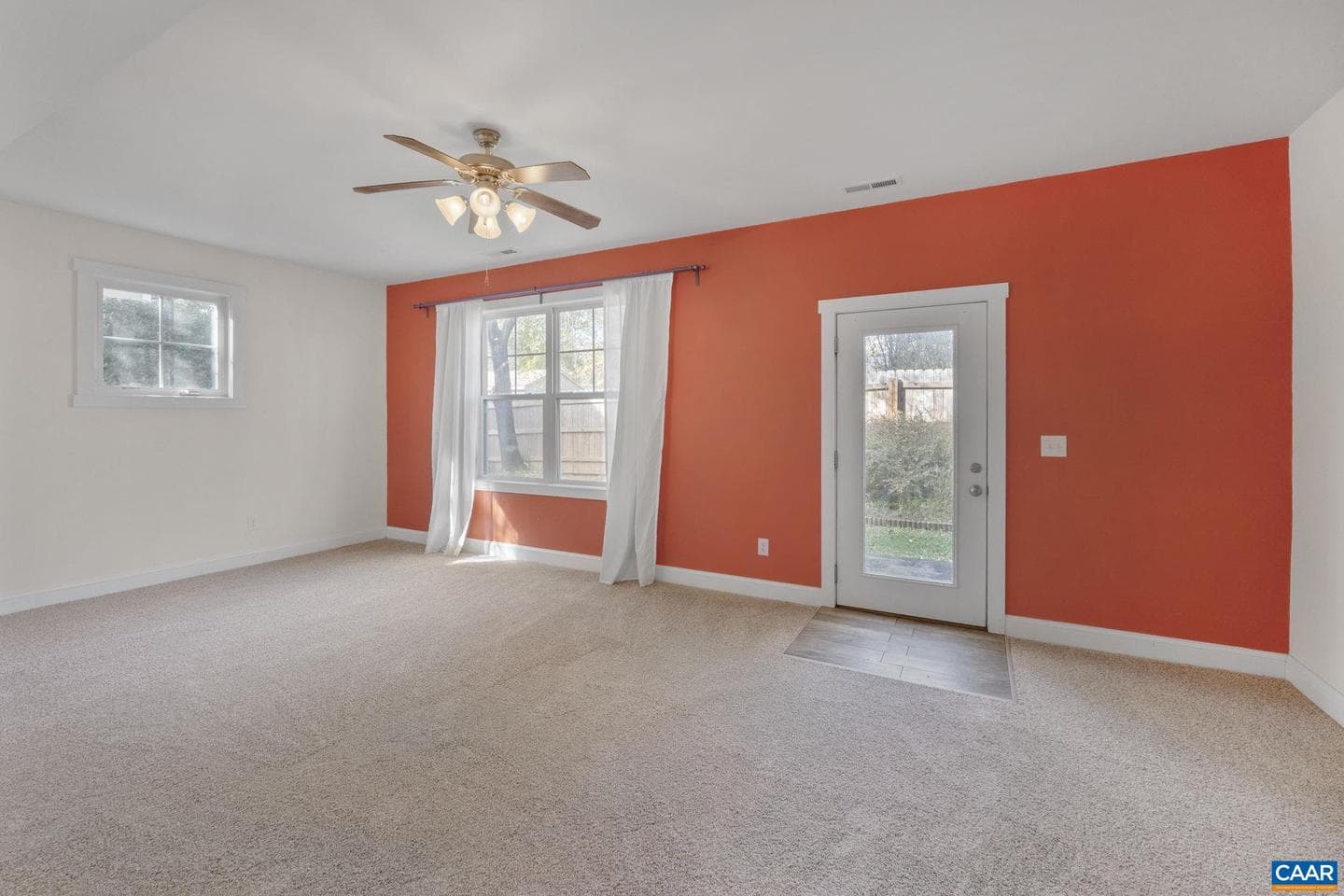 368 Joliet Ct photo 5