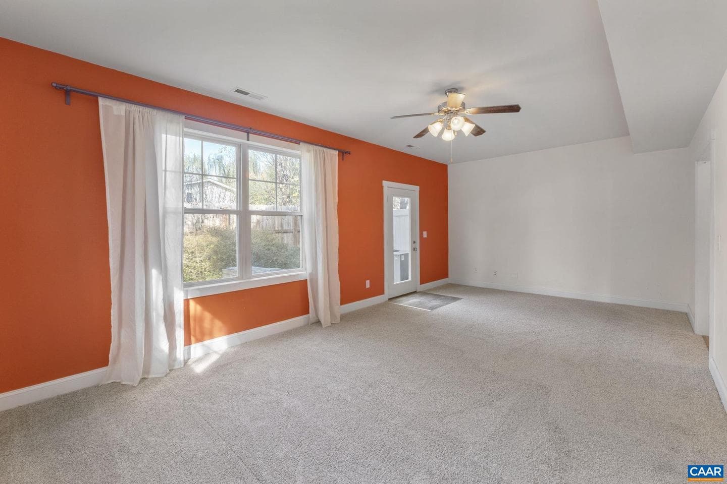 368 Joliet Ct photo 6