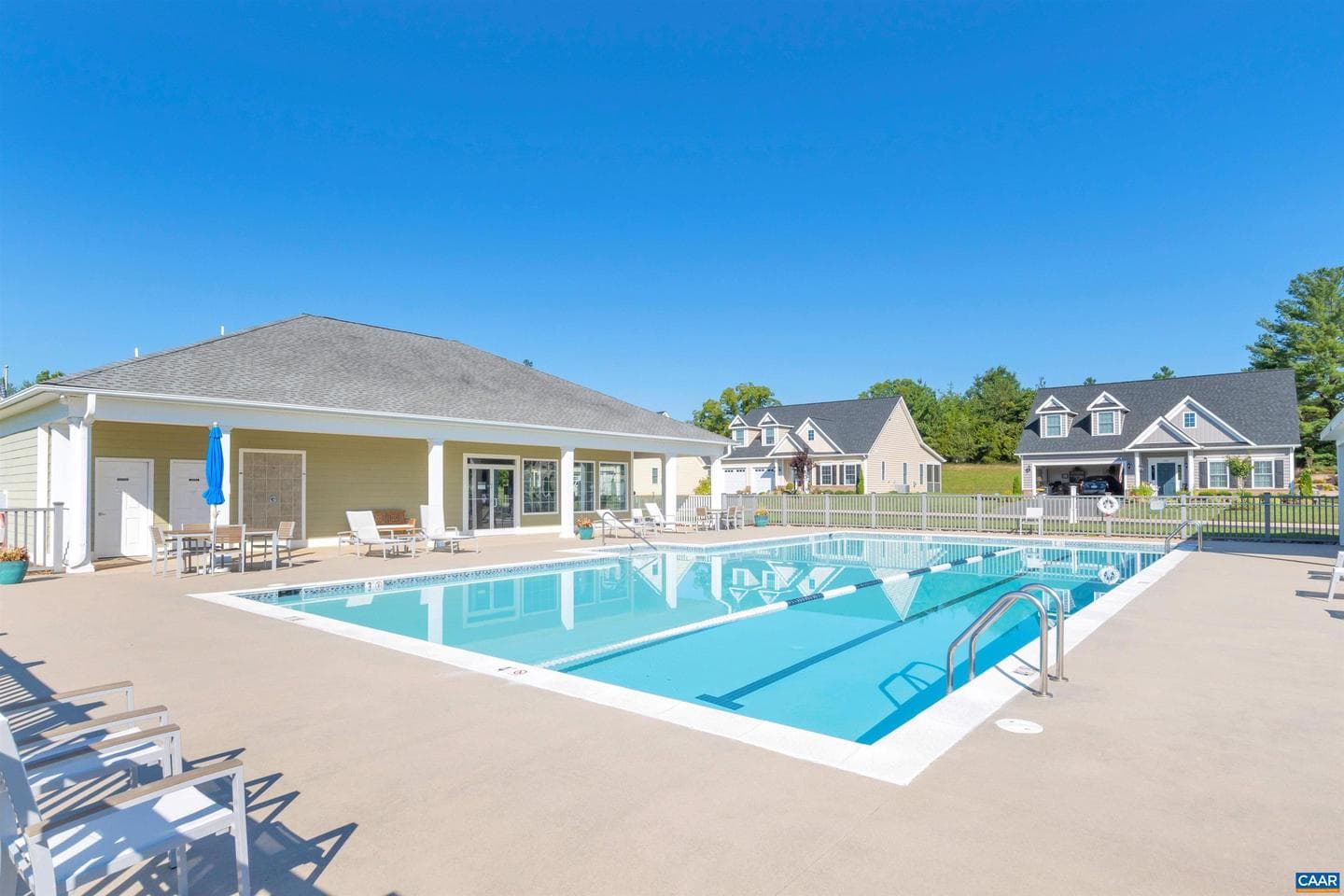 82 Crape Myrtle Dr photo 2