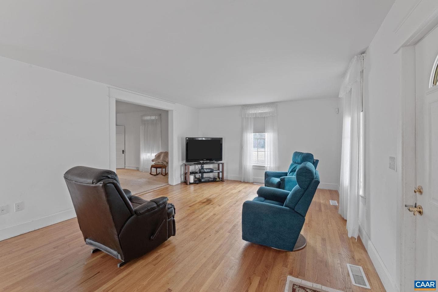 2037 N Boston Rd photo 35