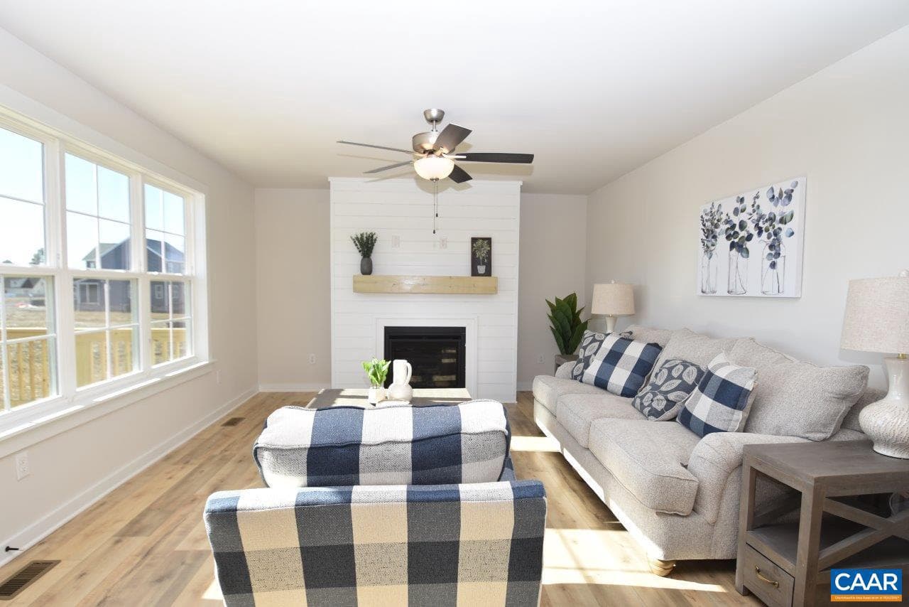 255 Porkchop Ct photo 11