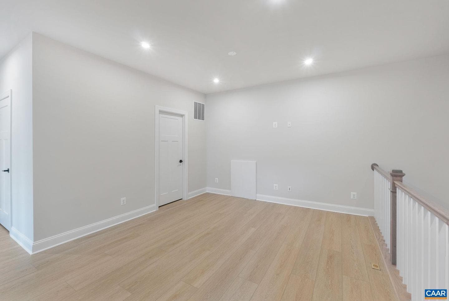 1351 Laconia Ln photo 38