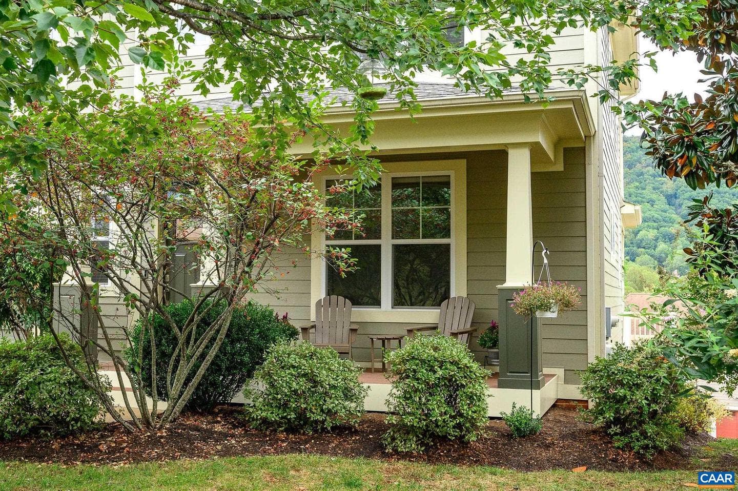 1124 Arden Dr photo 5