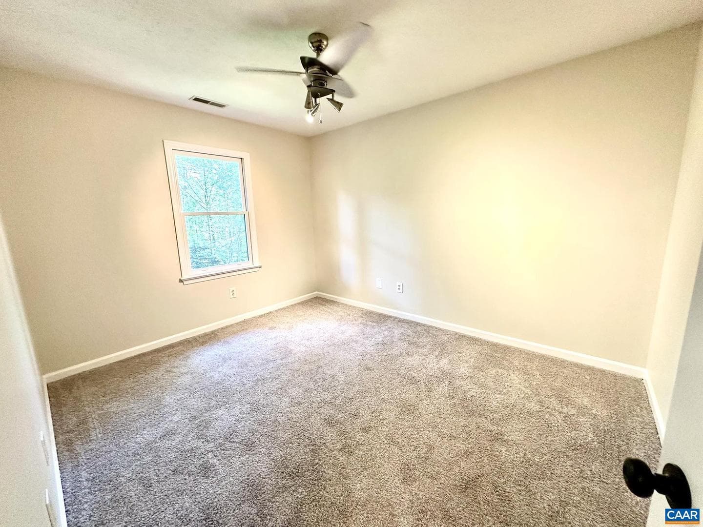439 Deer Dr photo 28