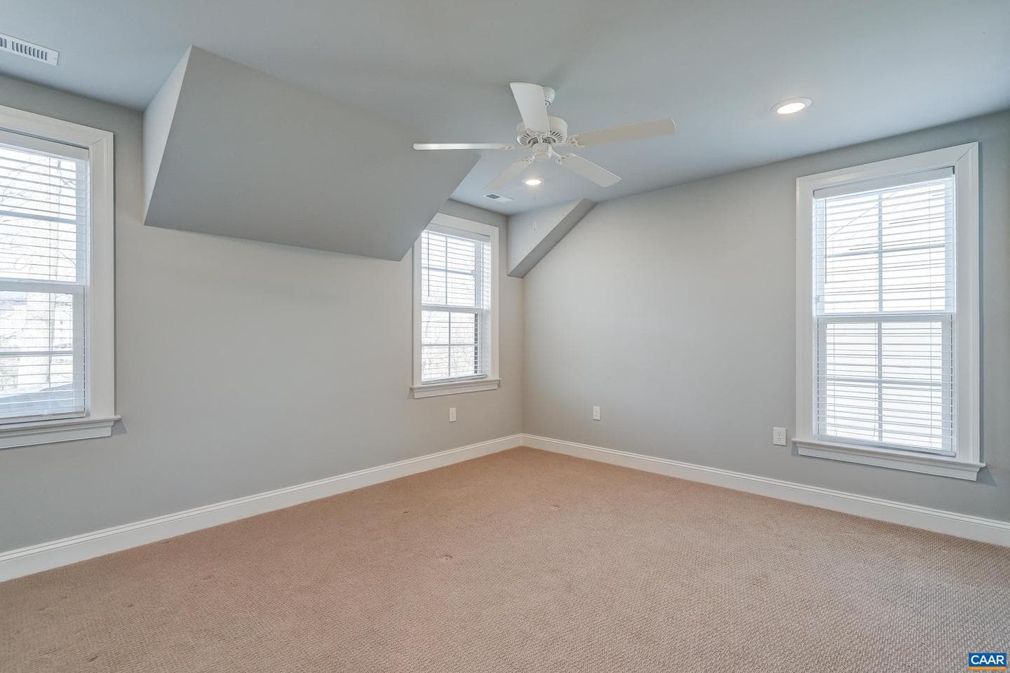 180 Bishopgate Ln photo 35