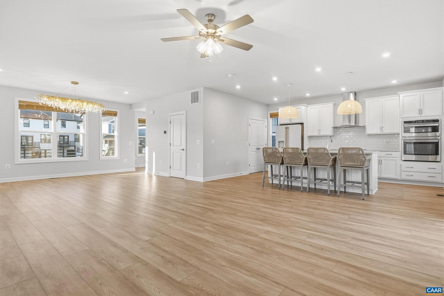 3725 Paradise Park Ln photo 12