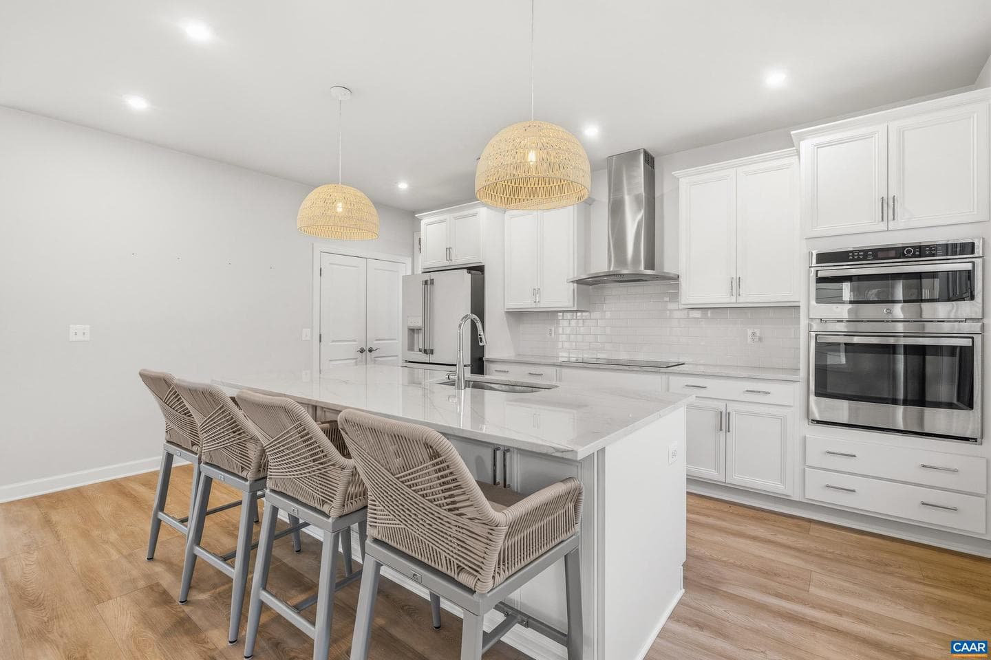 3725 Paradise Park Ln photo 18