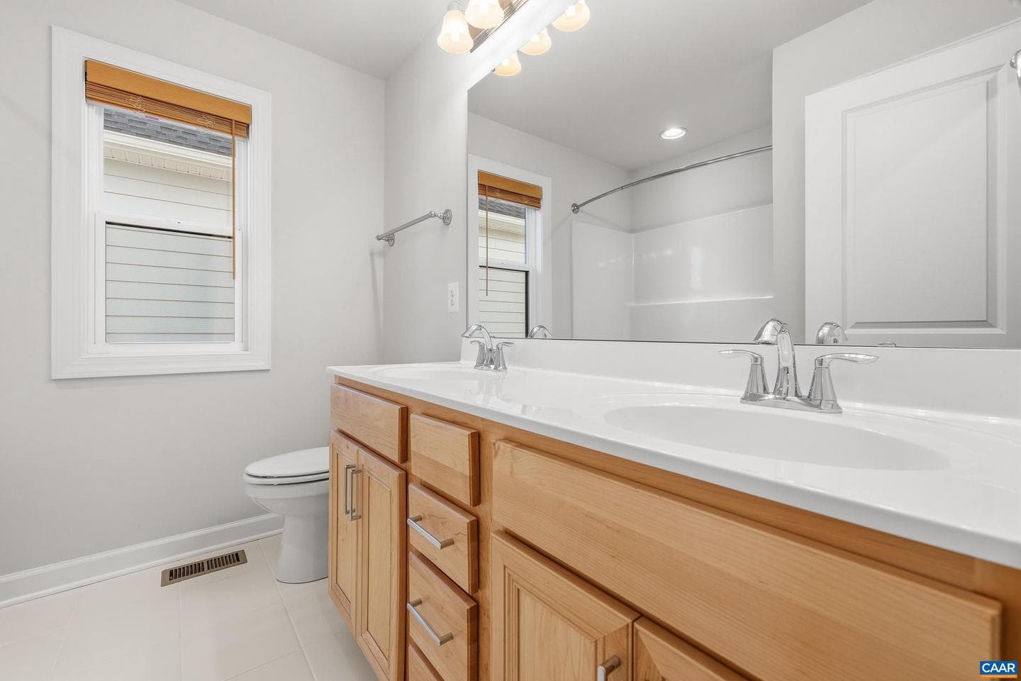 3725 Paradise Park Ln photo 32