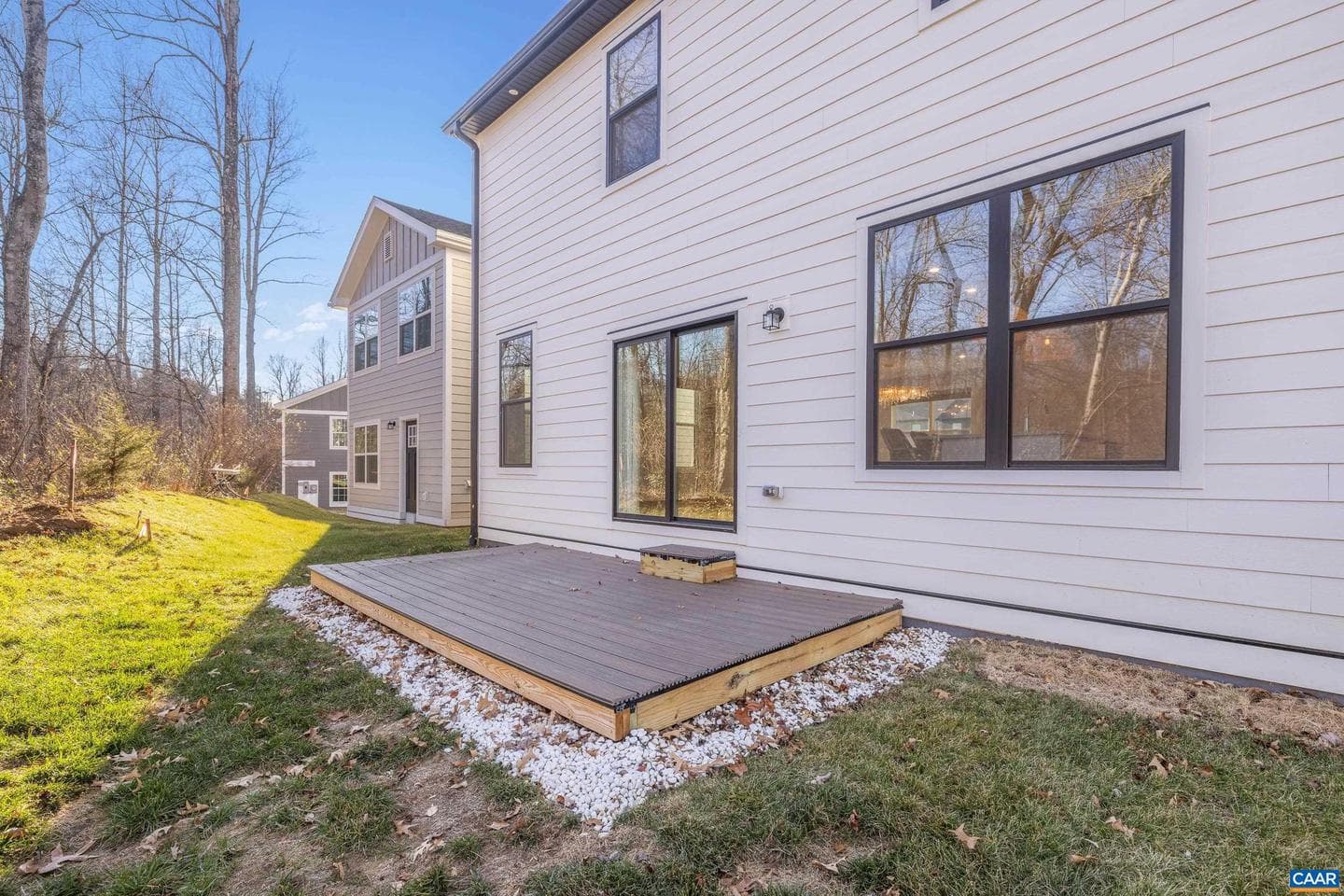 3725 Paradise Park Ln photo 7