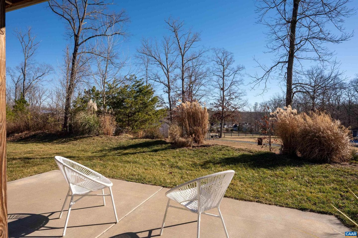 393 Winding Rd photo 43