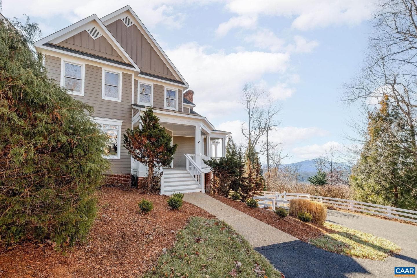 2556 Summit Ridge Trl photo 9