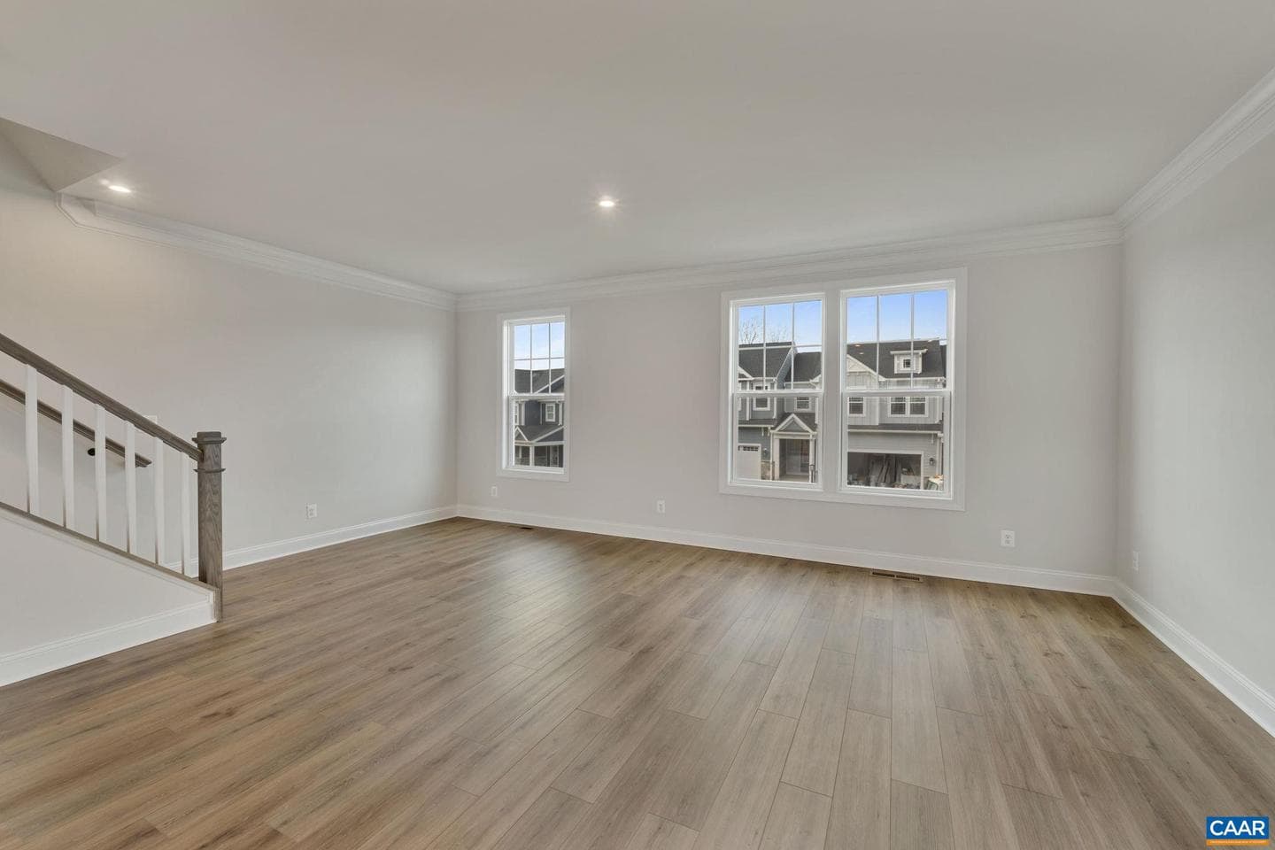 4046 Talen Ln photo 21