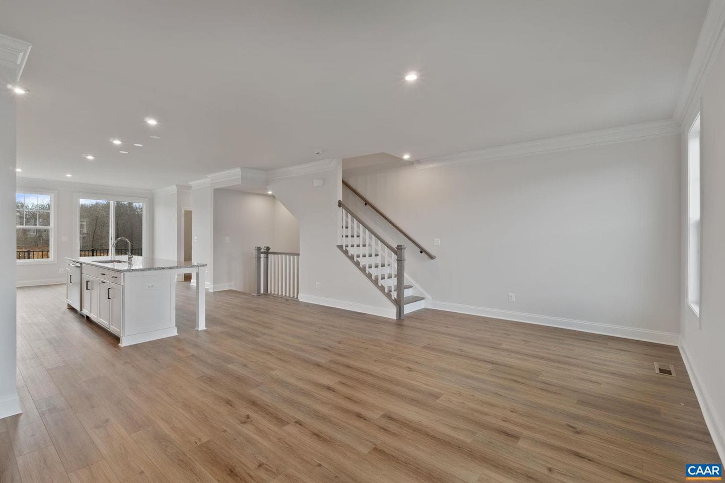 4046 Talen Ln photo 22