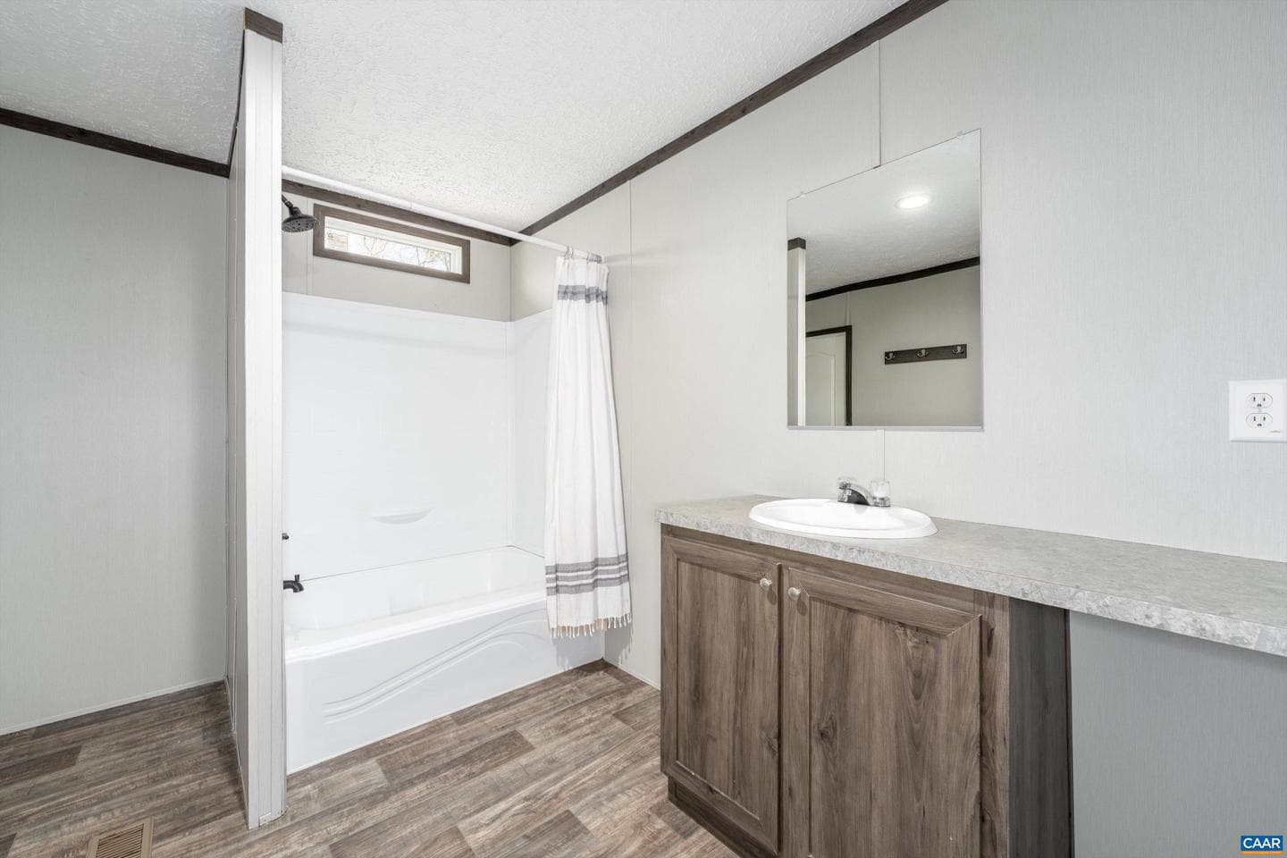 4433 Spotswood Trl photo 14