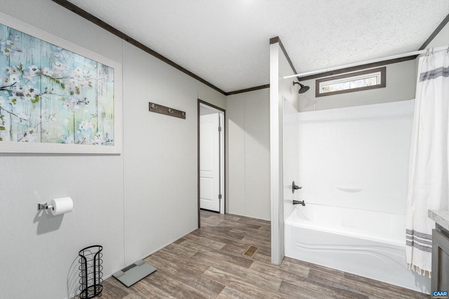 4433 Spotswood Trl photo 16