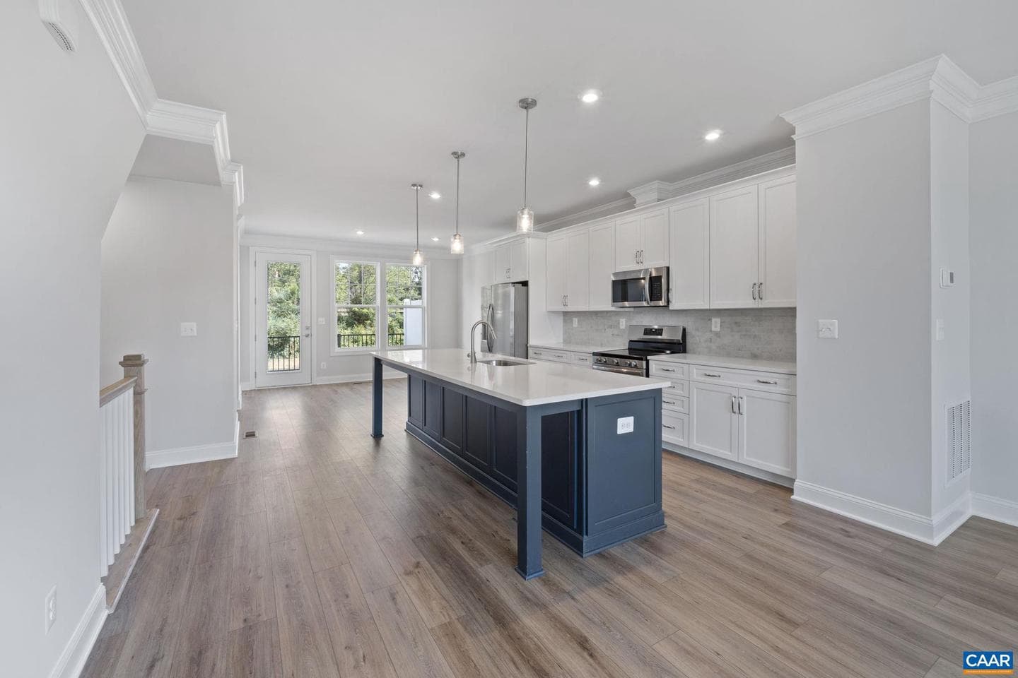 750 Park Ridge Dr photo 11