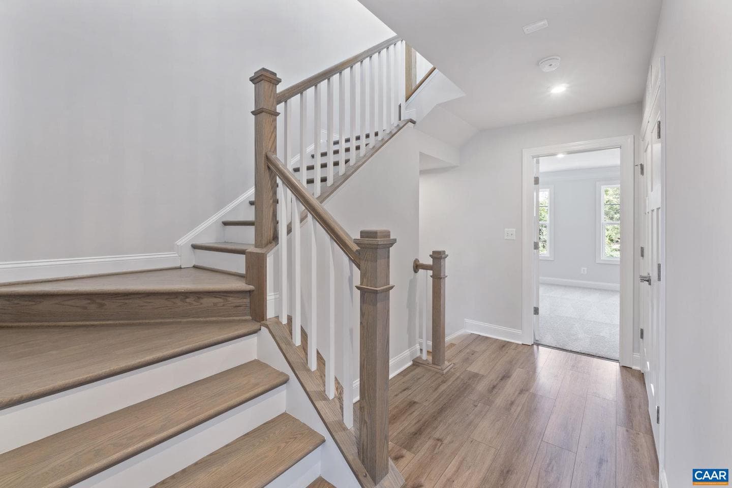 750 Park Ridge Dr photo 41