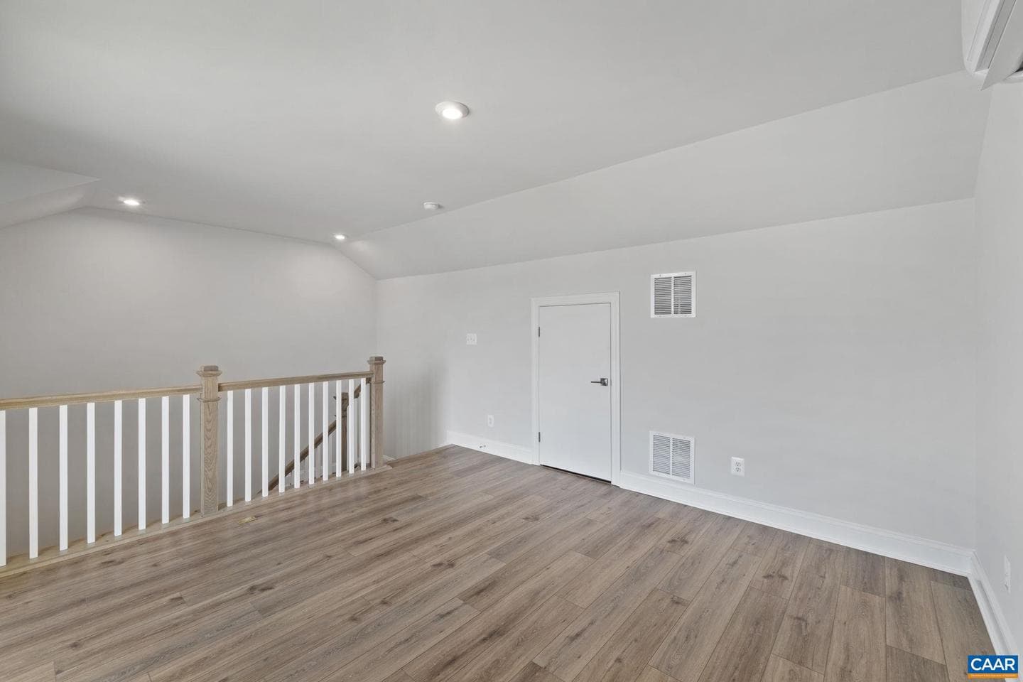 750 Park Ridge Dr photo 43