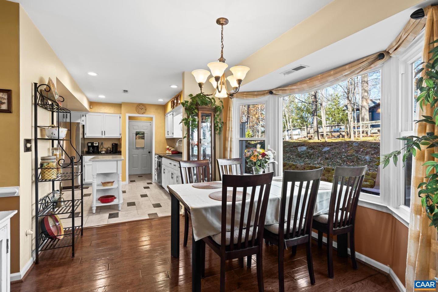 1817 Hearthglow Ln photo 12