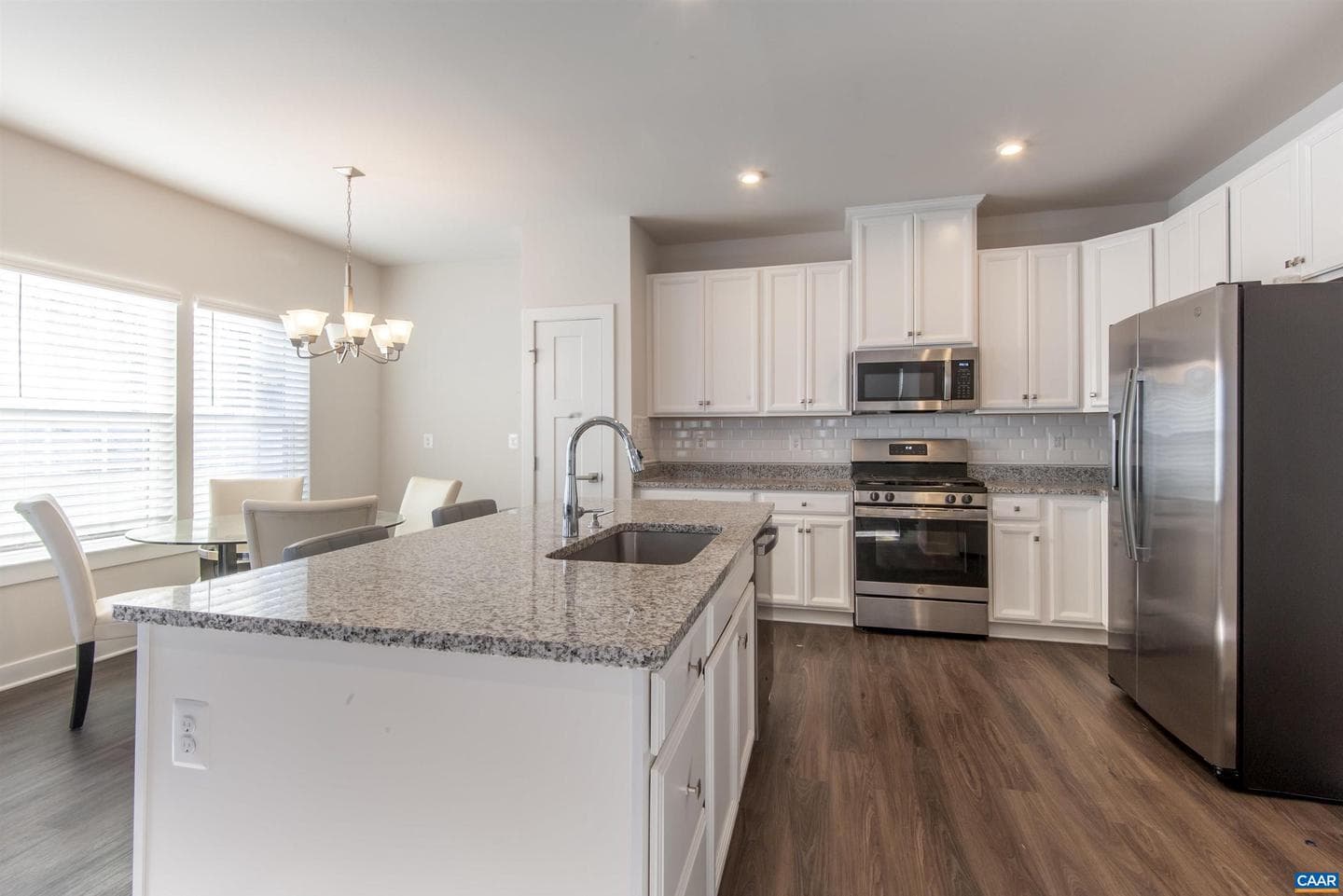 4340 Sunset Dr photo 5