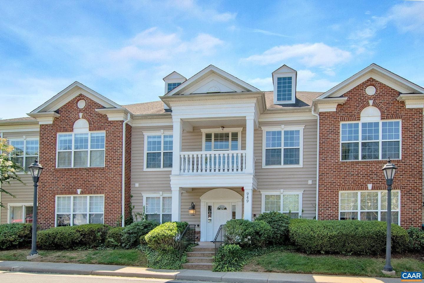949 Glenwood Station Ln # 202, Charlottesville
