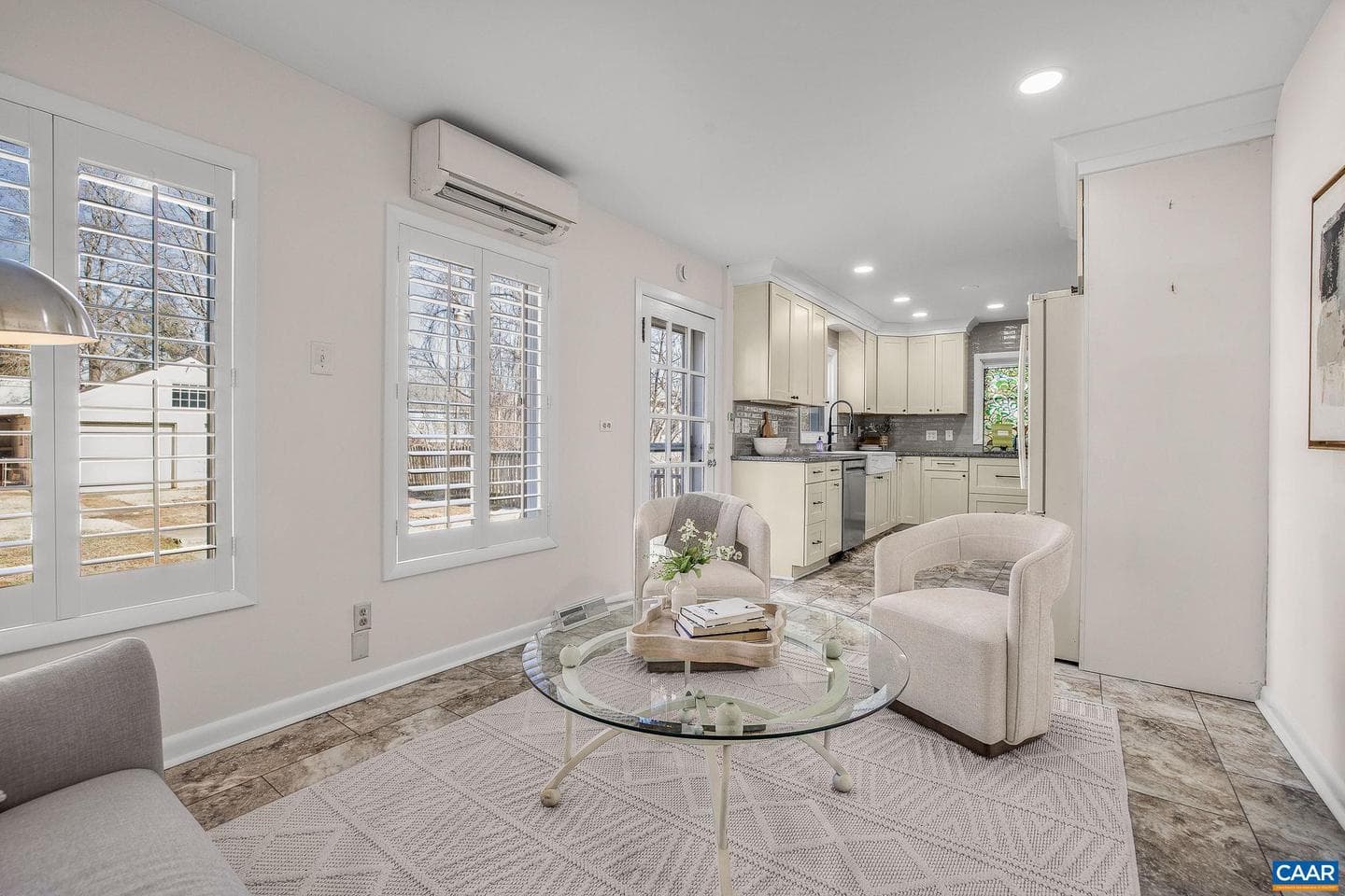 201 Palatine Ave photo 13