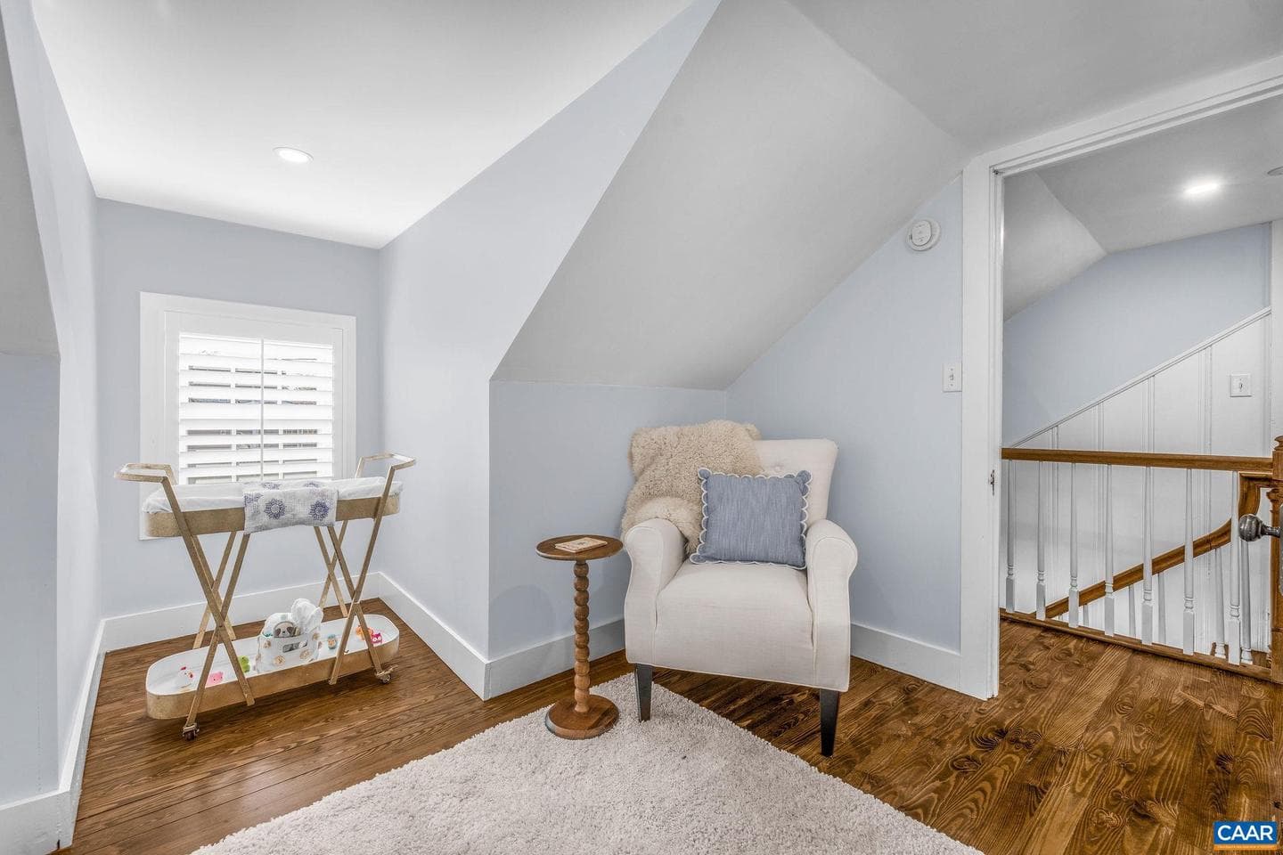 201 Palatine Ave photo 29