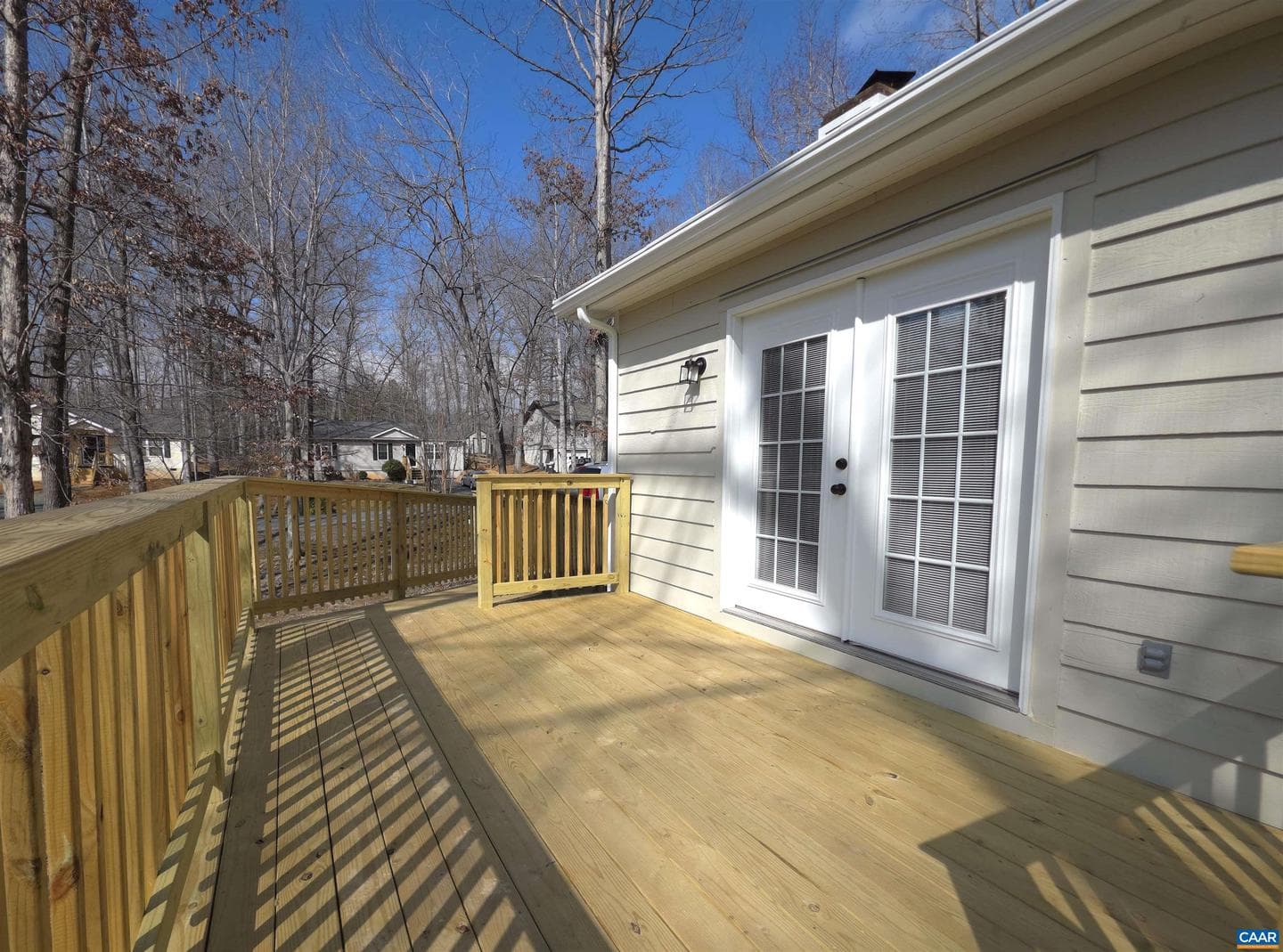 820 Jefferson Dr photo 11