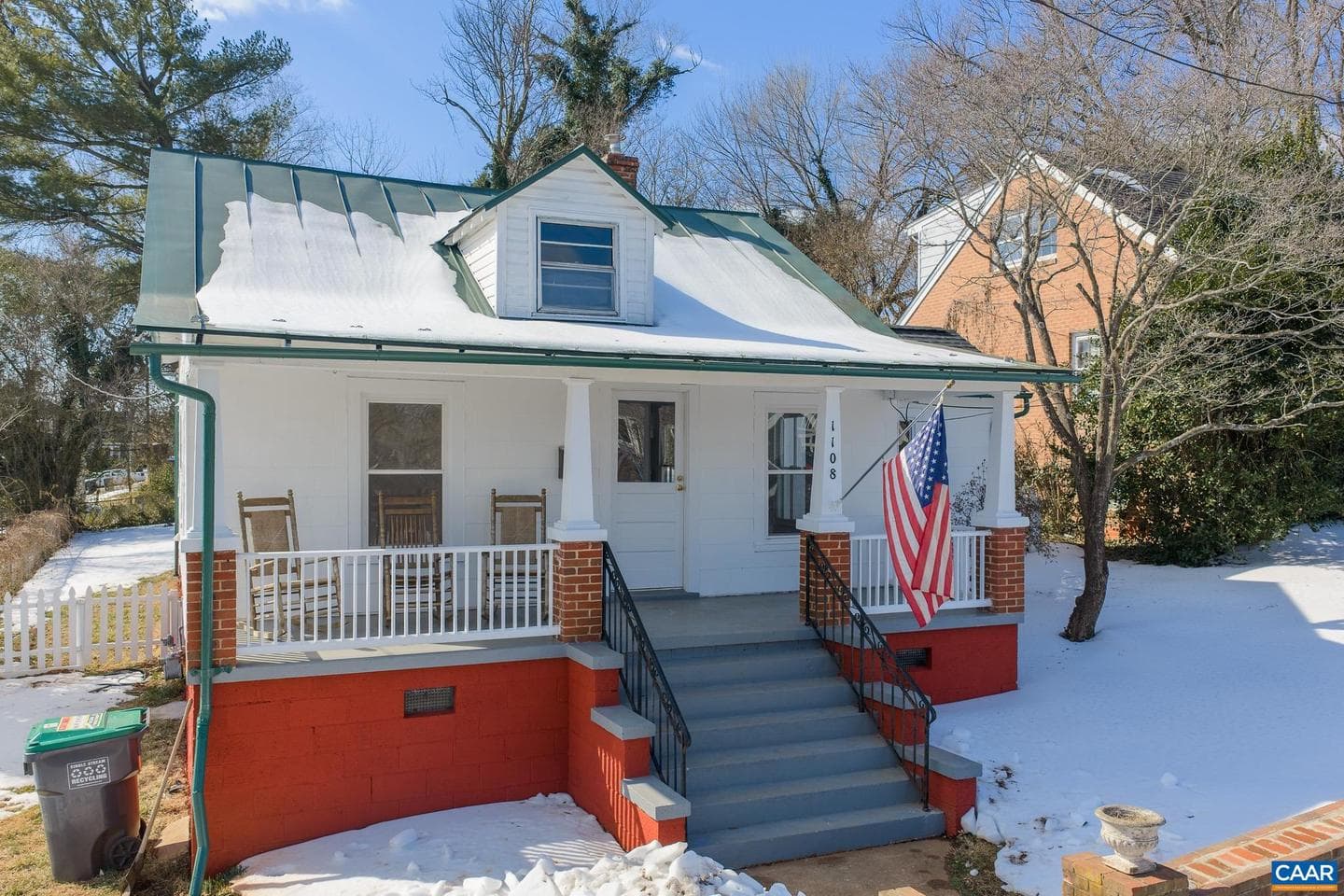 1108 Blenheim Ave photo 3