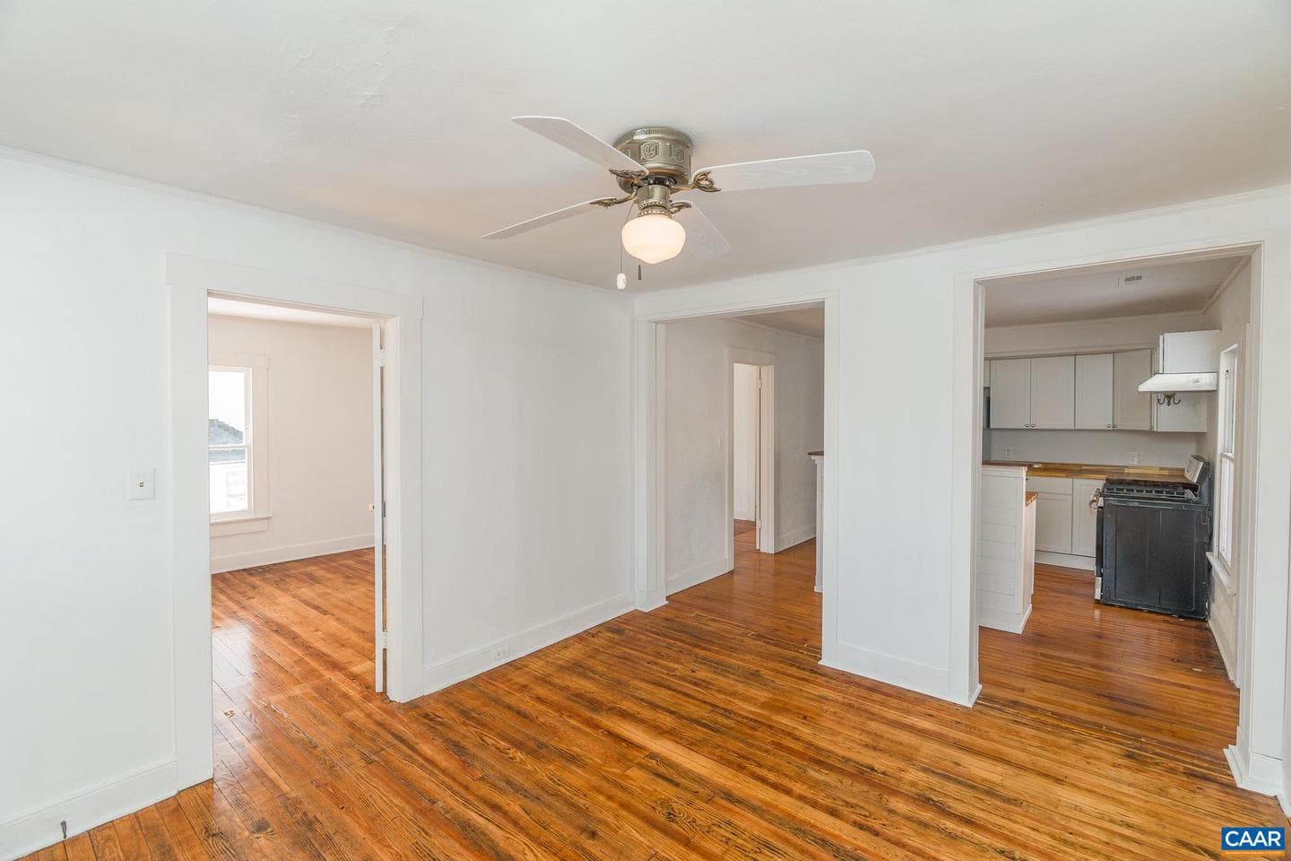 1108 Blenheim Ave photo 7