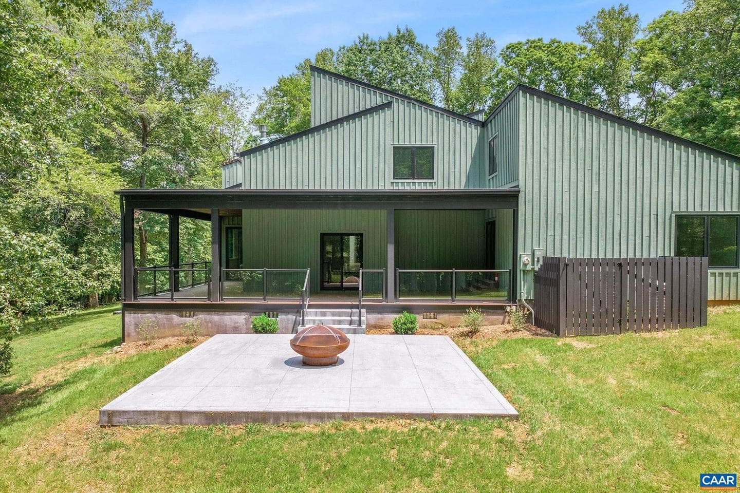 2482 Schelford Farm Rd photo 3